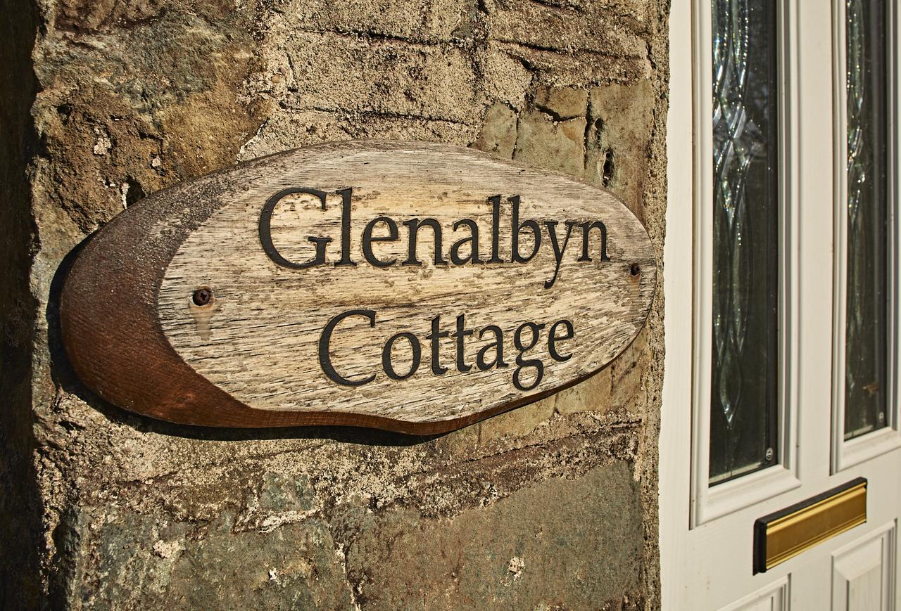 Glenalbyn Cottage Saint Fillans Eksteriør billede