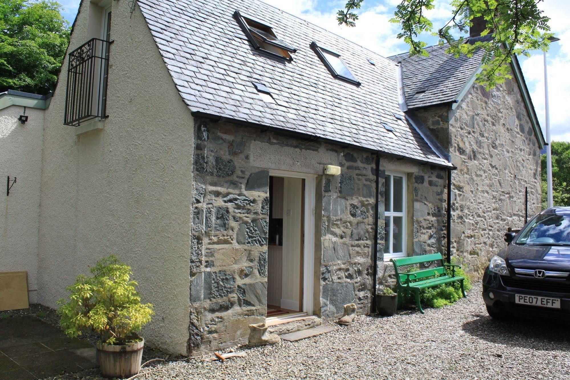 Glenalbyn Cottage Saint Fillans Eksteriør billede